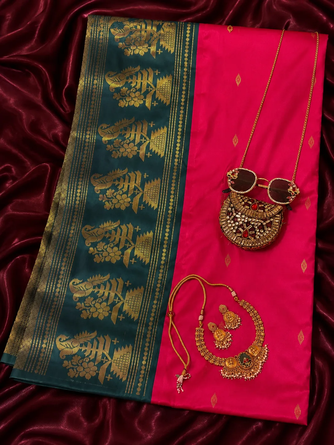 Quirky Sajini Pitara